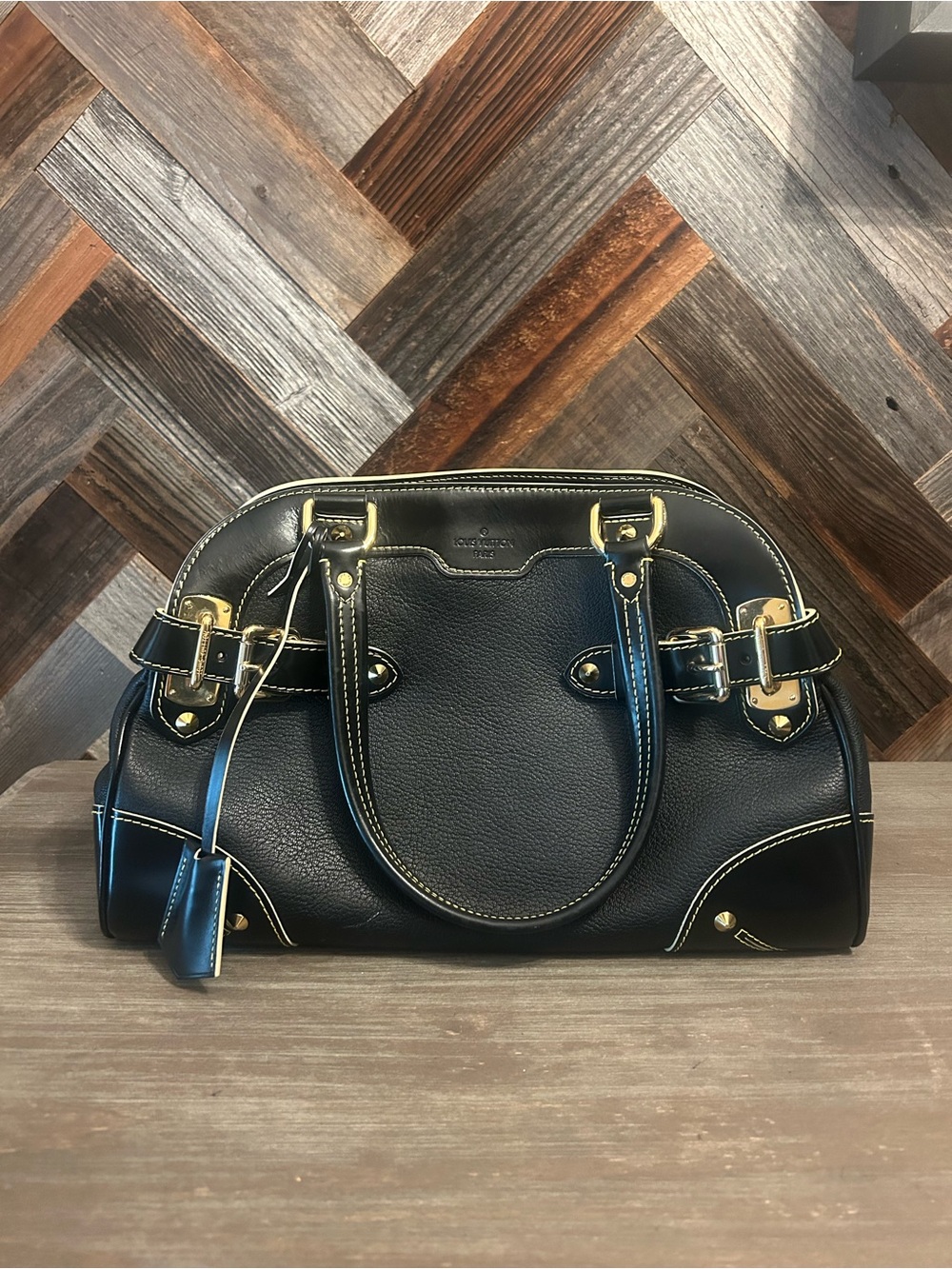 Louis Vuitton Suhali Leather Le Radieux Bag